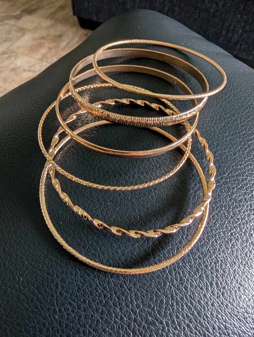 Gold-Tone Women’s Bangle Bracelet Set - Elegant Stackable Look